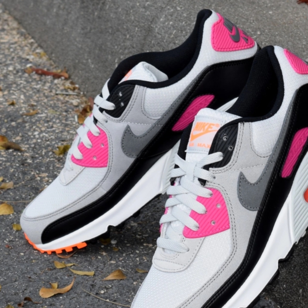 Nike Gray and Pink Air Max Sneakers with Dynamic Design
